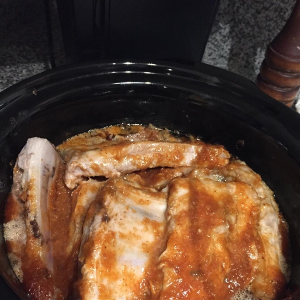 Easy Slow Cooker Ribs