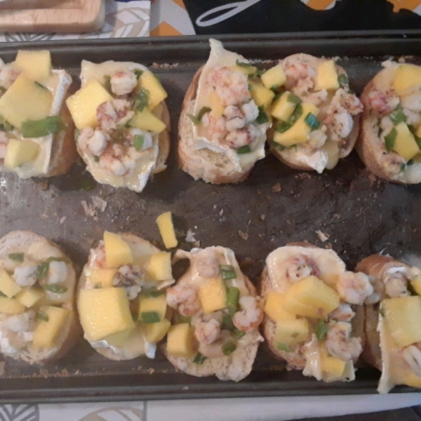 Shrimp and Mango Bruschetta