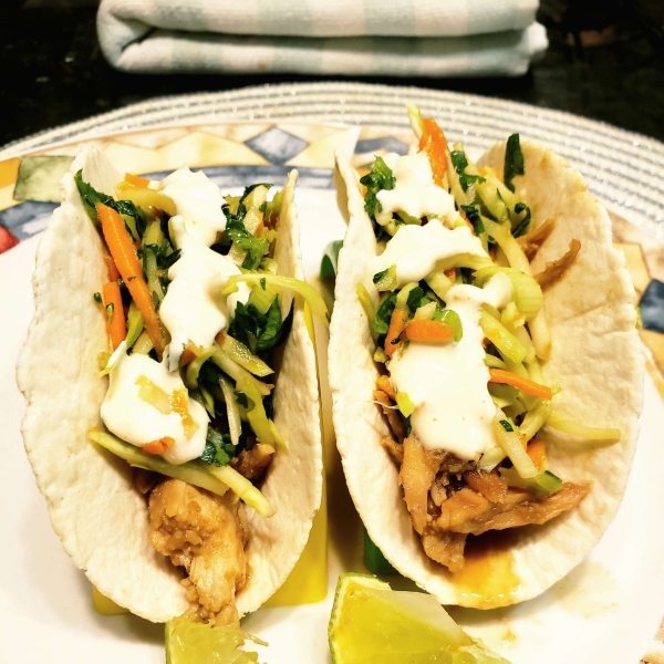 Slow Cooker Asian Chicken Tacos with Broccoli Slaw