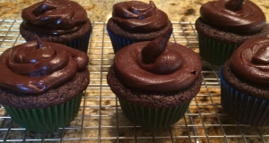 Ghirardelli® Dark Chocolate Cupcakes