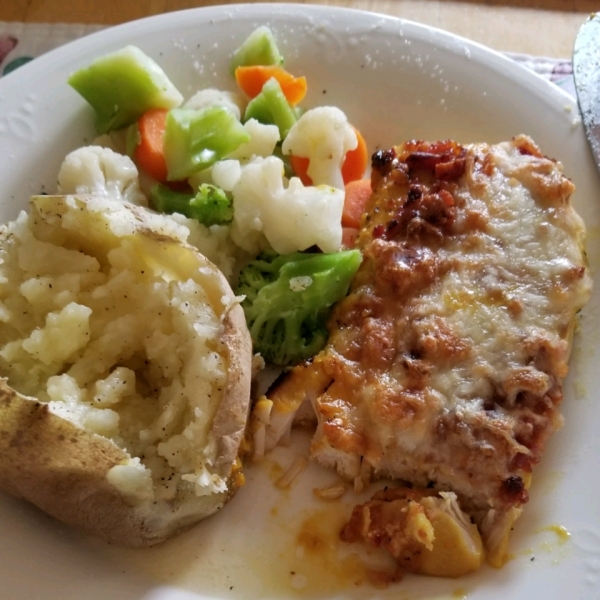 Easy Honey Mustard Mozzarella Chicken