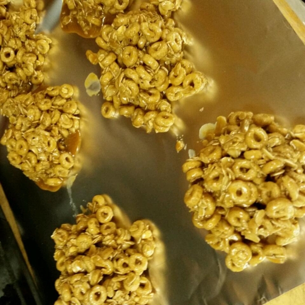 Peanut Butter and Honey No-Bake Cookies