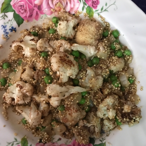 Curried Quinoa Veggie Bowl