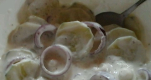 Cucumber Salad With Sour Cream