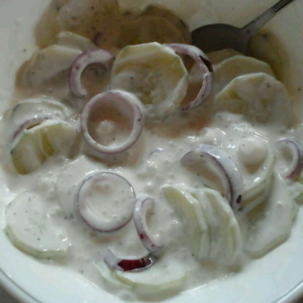 Cucumber Salad With Sour Cream