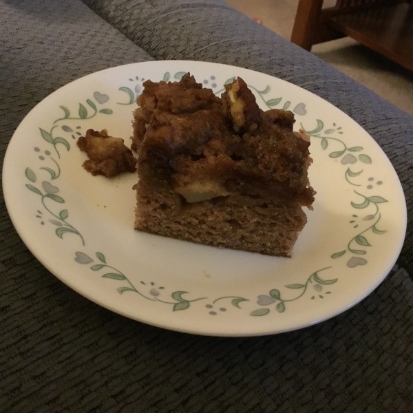 Mom's Prize Winning Raw Apple Cake