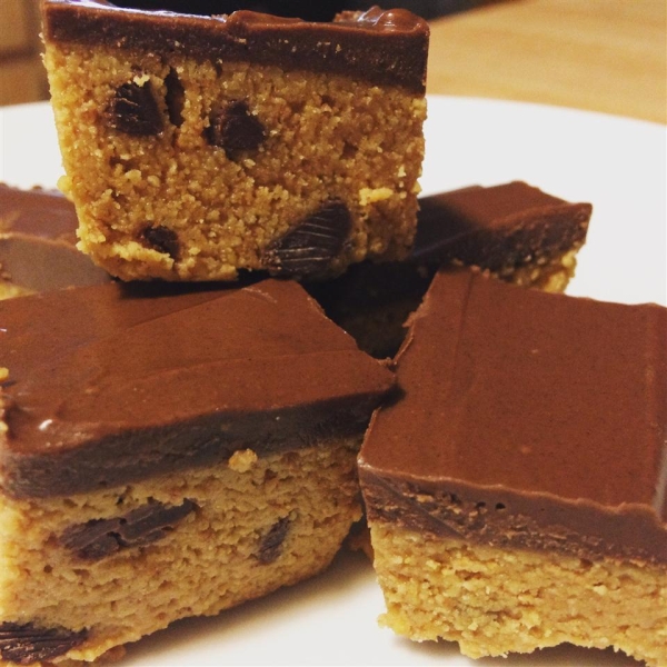 No-Bake Chocolate Peanut Butter Bars
