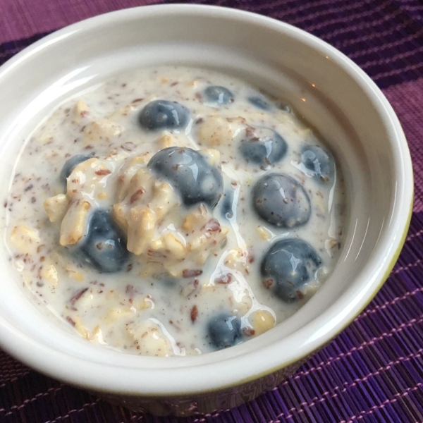 Overnight Oats with Blueberries