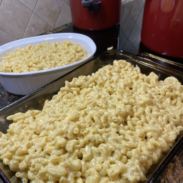 VELVEETA Down-Home Macaroni and Cheese