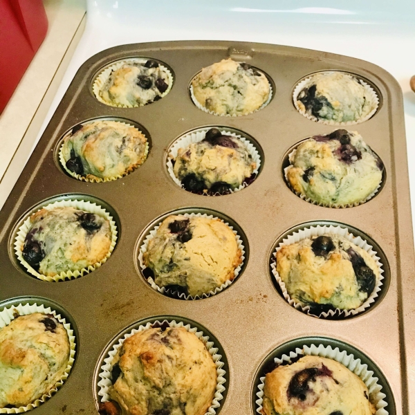 Blueberry Skyr Muffins