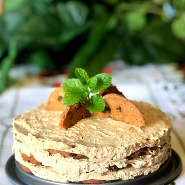Mocha Chocolate Chip Icebox Cake