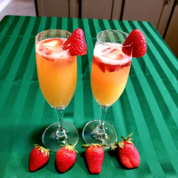 Strawberry-Pineapple Mimosas