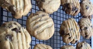 Chocolate Chip Shortbread Cookies