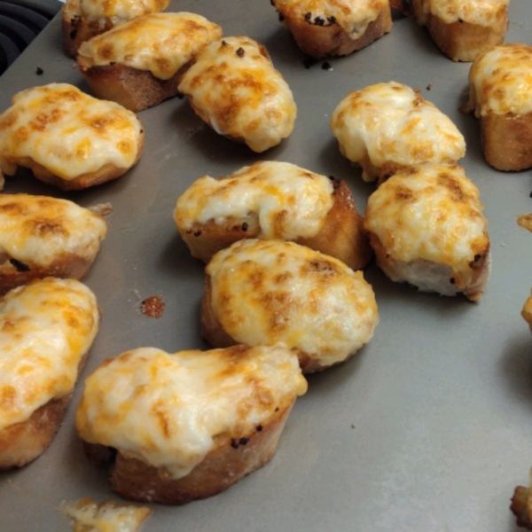 Cheese Onion Garlic Bread