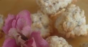 Popcorn Macaroons