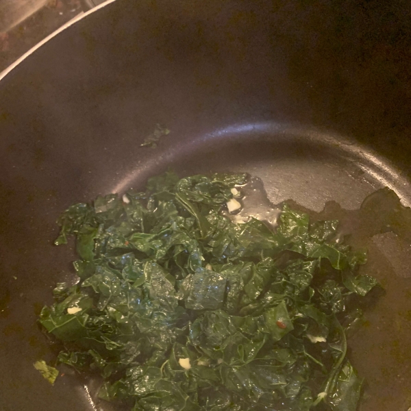 Easy Garlic Kale