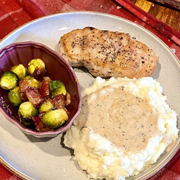 Creamy Herbed Pork Chops