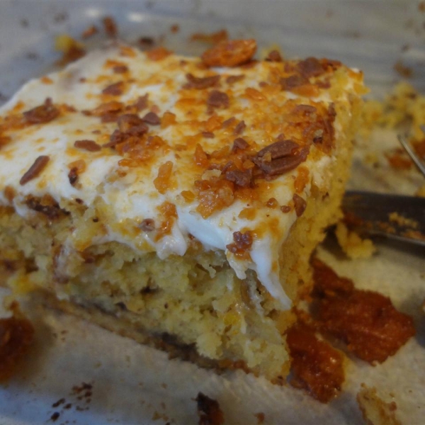 Butterfinger Banana Cake