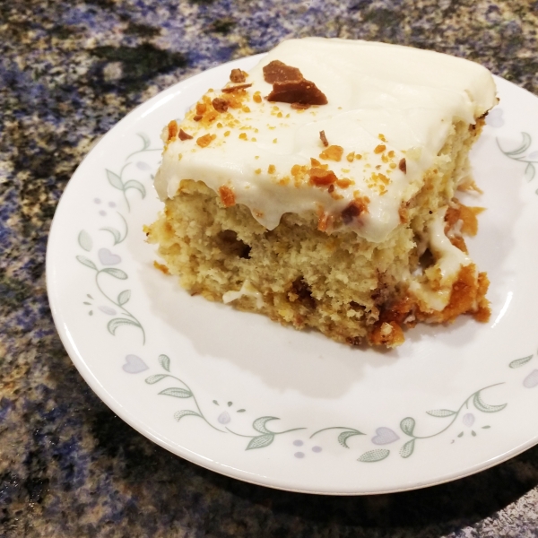 Butterfinger Banana Cake