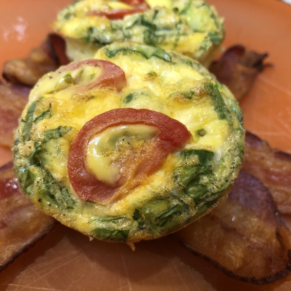 Cheesy Bacon Lettuce Tomato Egg Bites