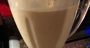 Easy Holiday Eggnog Shake