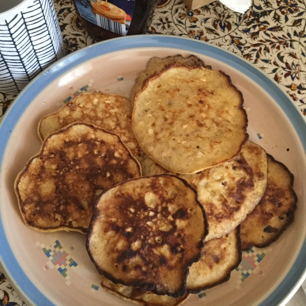 Simple Cottage Cheese Pancakes