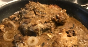 Turkey Thighs in Brown Sauce
