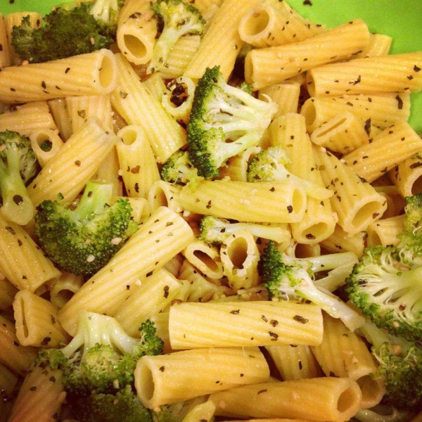 Broccoli with Rigatoni