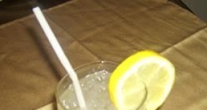 Pineapple Lemonade Spritzers