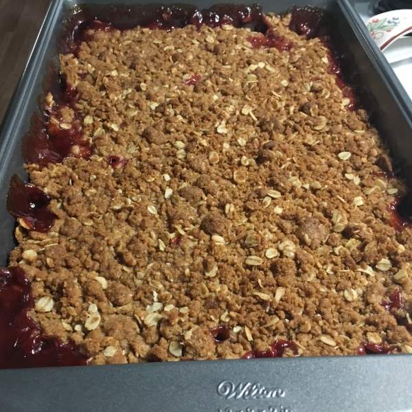 Rhubarb Strawberry Crunch