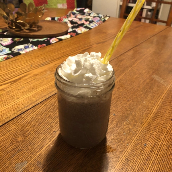 Oreo Vanilla Milkshake