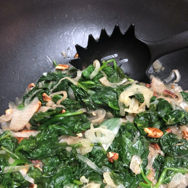 Spinach with Pecans