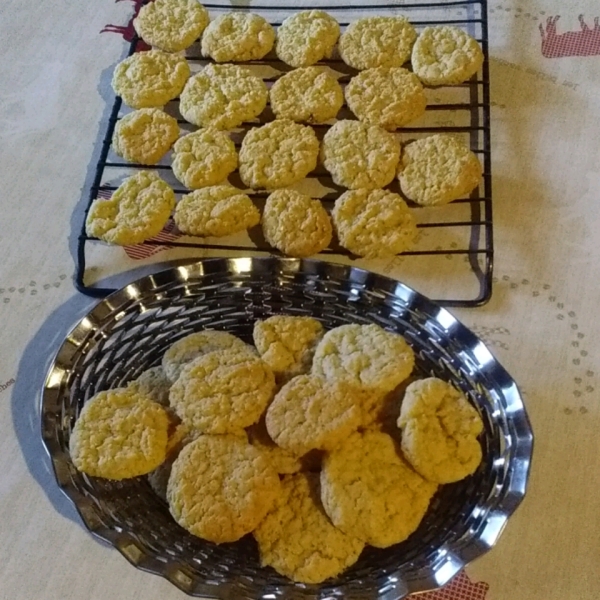Cashew Snaps