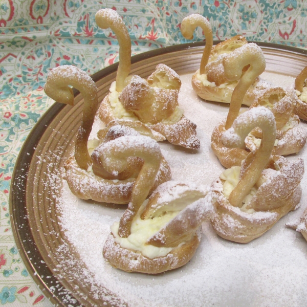 Chocolate Cream Puff Swans