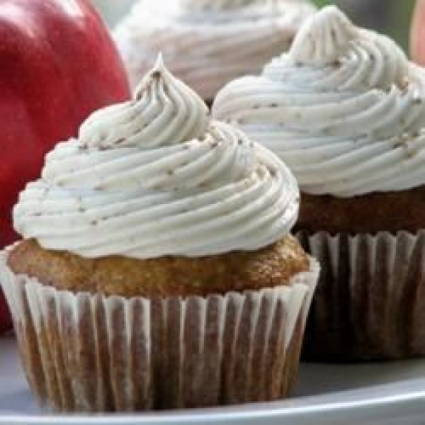 Applesauce Cake V
