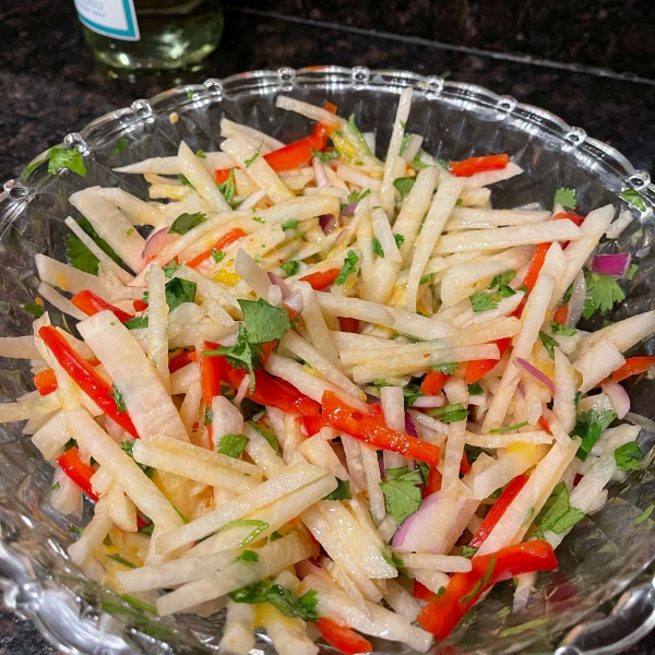 Jicama Mango Salad with Cilantro and Lime