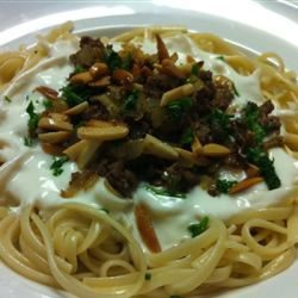 Middle Eastern Pasta With Yogurt and Pine Nuts