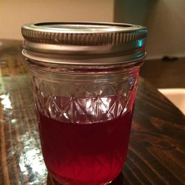 Homemade Cranberry Liqueur