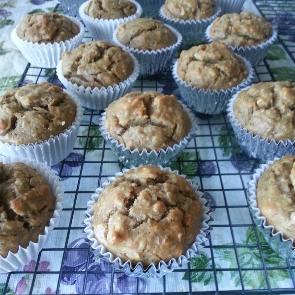 Vegan Banana Nut Muffins