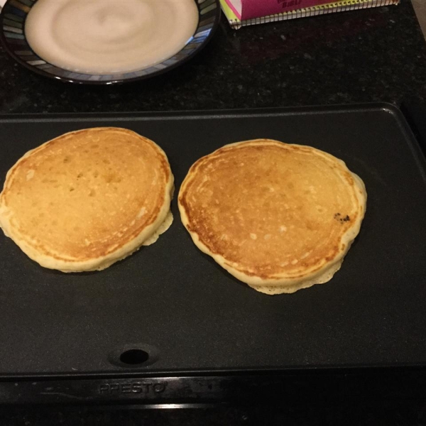 Buttermilk Pancakes with Vanilla and Nutmeg