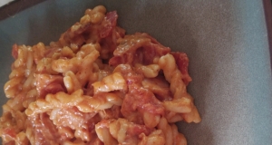 Canadian Bacon Macaroni and Cheese