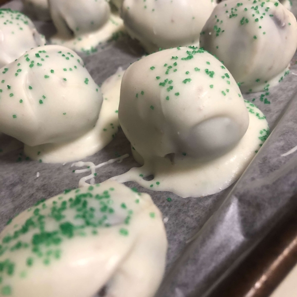 Oreo Balls with Almond Bark