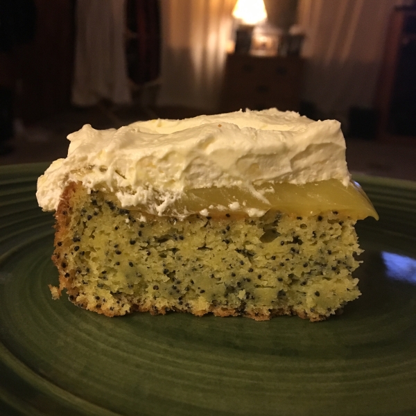Lemon Poppy Seed Dessert Cake