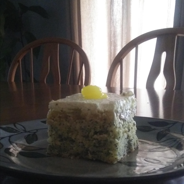 Lemon Poppy Seed Dessert Cake