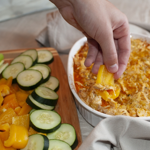 Instant Pot® Buffalo Ranch Chicken Dip