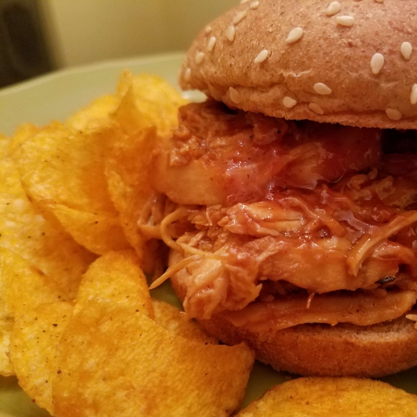 Zesty Slow Cooker Chicken Barbecue