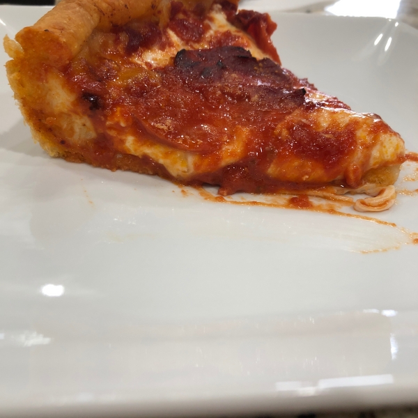 Chicago Deep-Dish Pizza