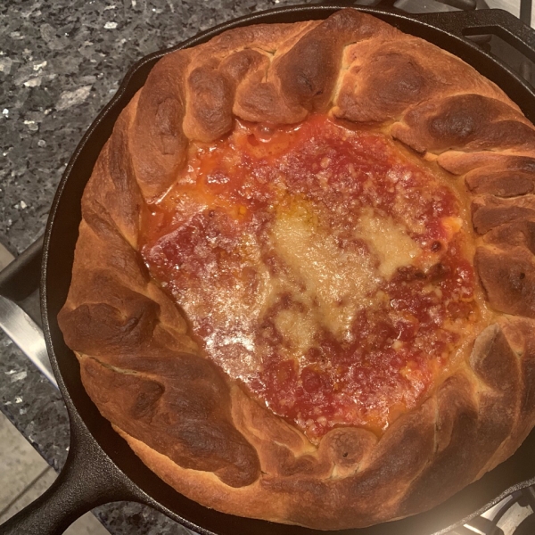 Chicago Deep-Dish Pizza