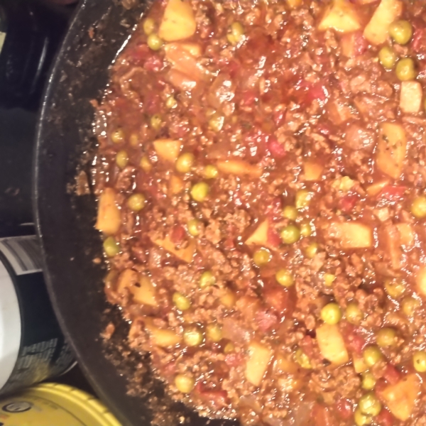 Keema Aloo (Ground Beef and Potatoes)