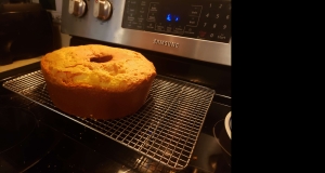 Sybil's Sour Cream Pound Cake